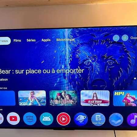 Jungle Avec Jaccuzi Au Coeur De *