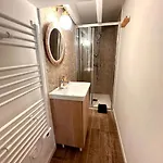 Jungle Avec Jaccuzi Au Coeur De