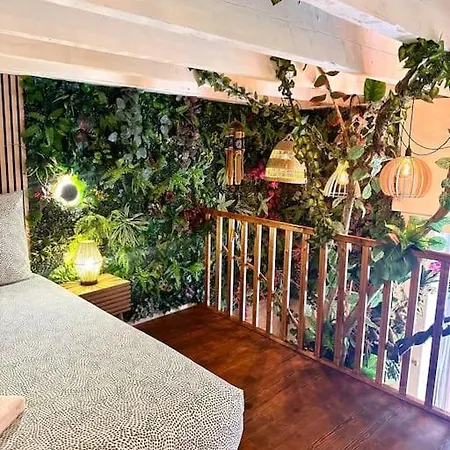 Διαμέρισμα Jungle Avec Jaccuzi Au Coeur De Νίκαια